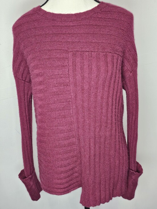Kenneth Cole Sweaters - Nordstrom Signature 100% Cashmere Asymmetrical Mixed-Rib Crewneck Sweater (XS)